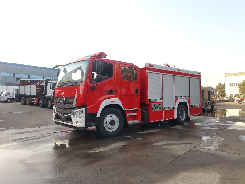 福田6吨泡沫消防车