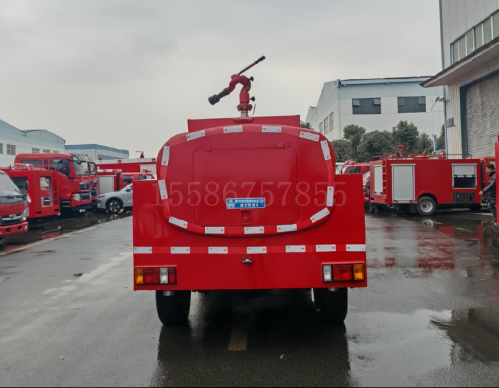1.2吨四驱森林消防车