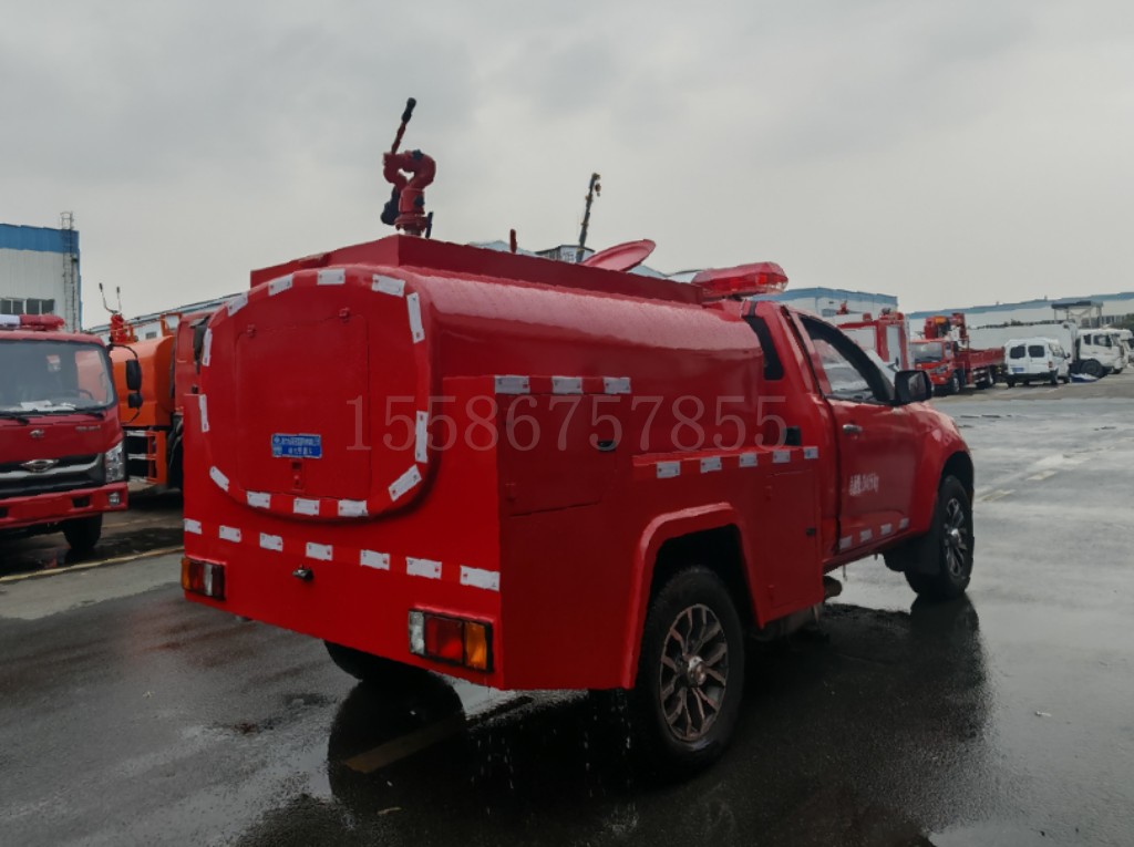 1.2吨四驱森林消防车