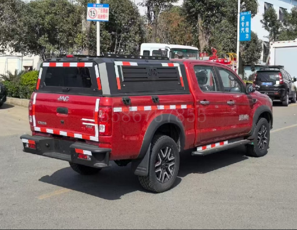 四驱森林消防装备车