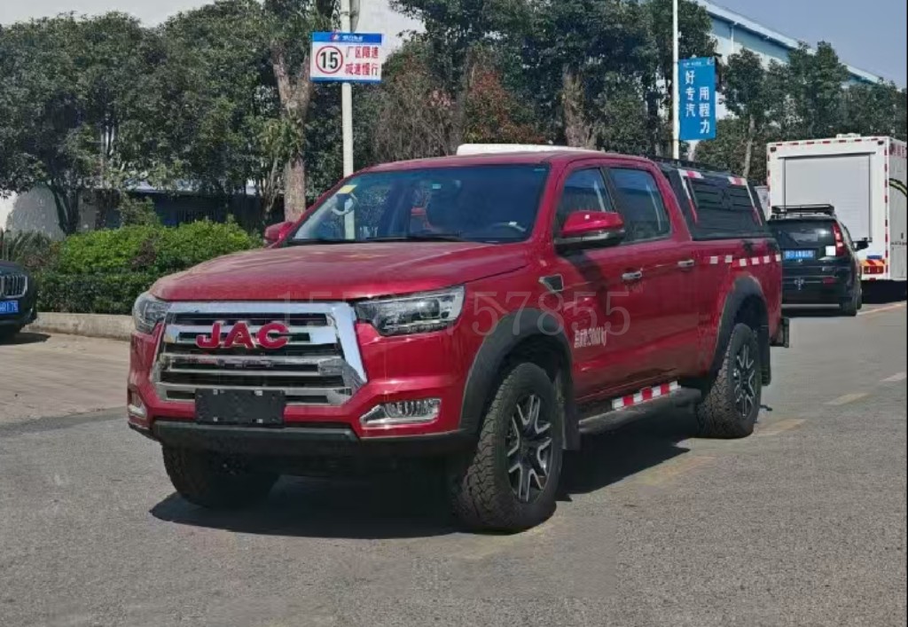 四驱森林消防装备车
