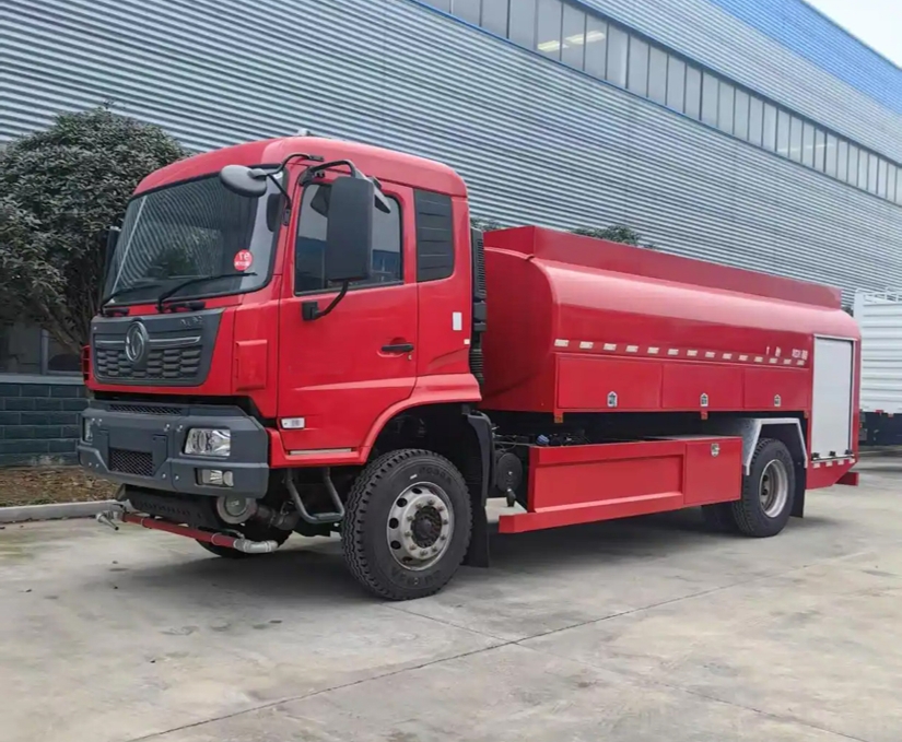 8吨四驱森林消防车