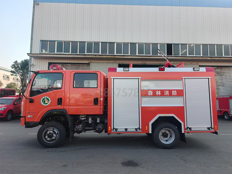 3.5吨东风四驱森林消防车