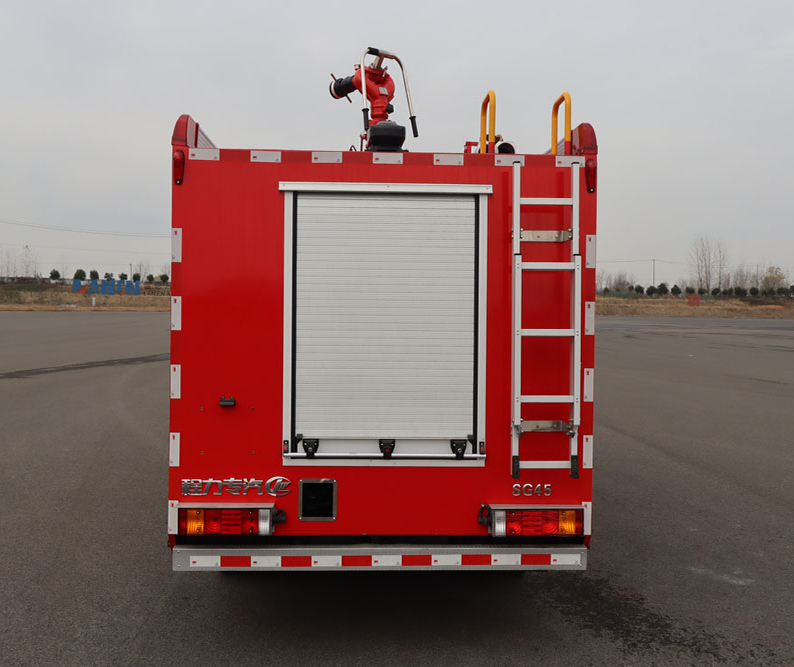 4.7吨四驱森林消防车